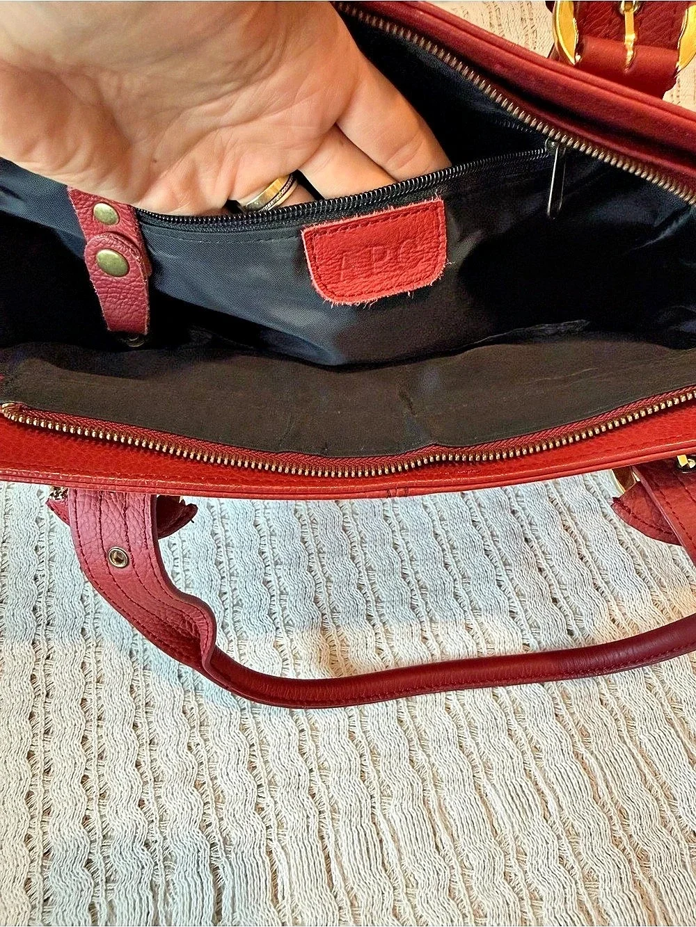 APC vintage 🍒 Red Leather Tote